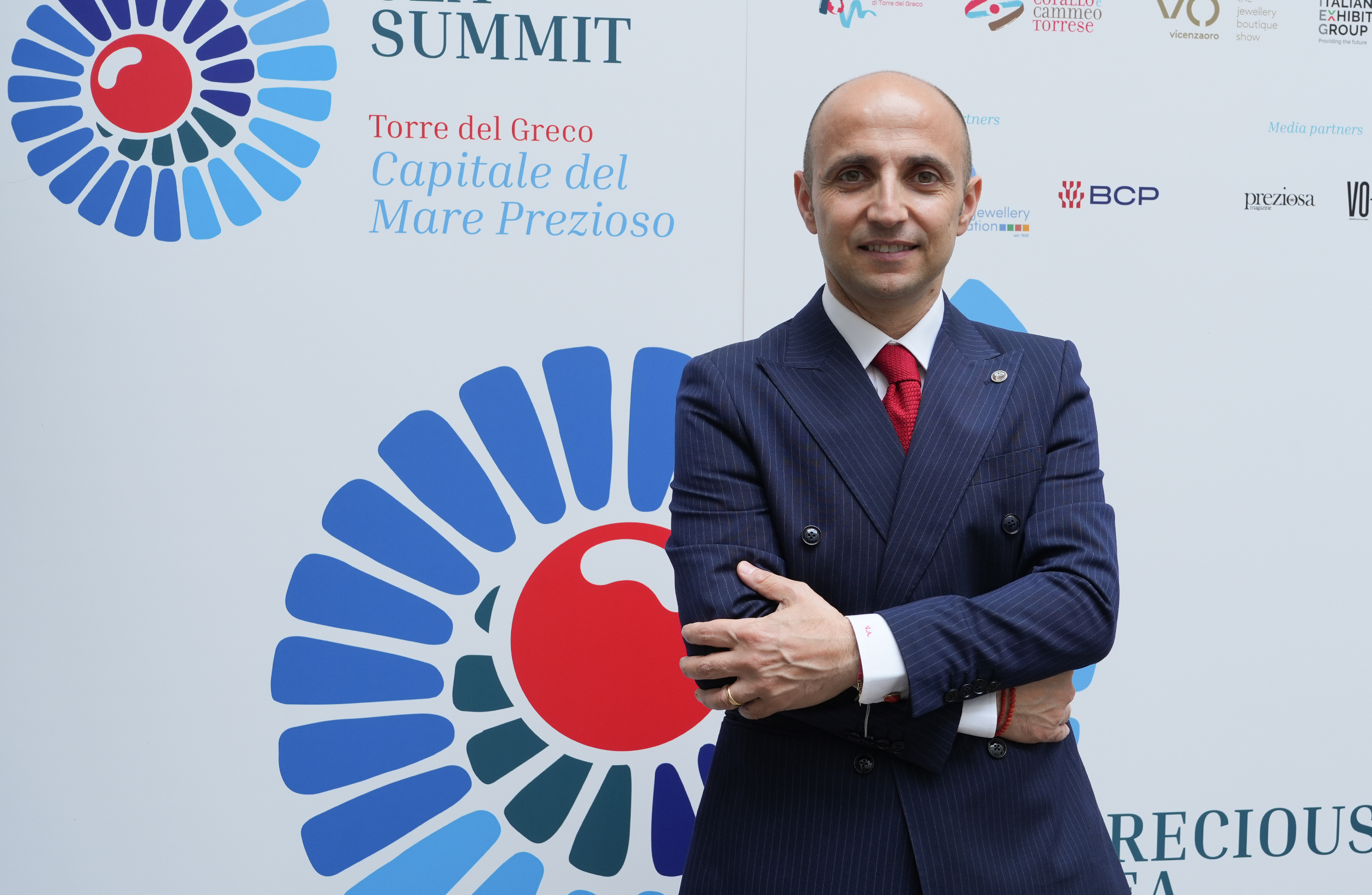 Torre del Greco si conferma Capitale mondiale del Corallo e del Cammeo